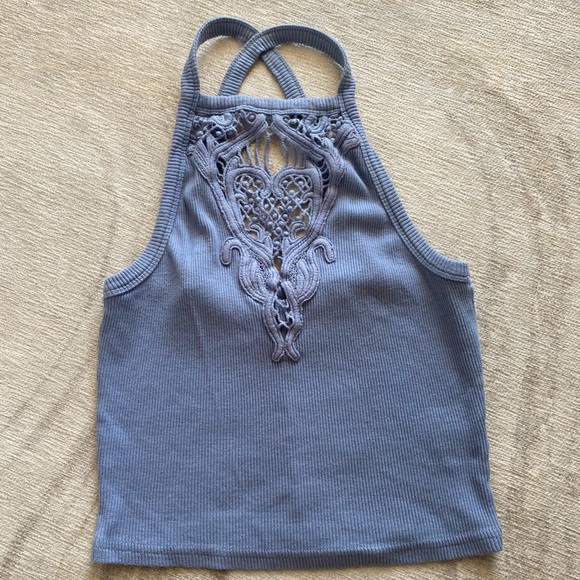 Kendall & Kylie Halter Crop Top - Picture 1 of 3